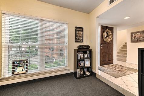2954 Woodcroft Circle Carrollton TX 75006