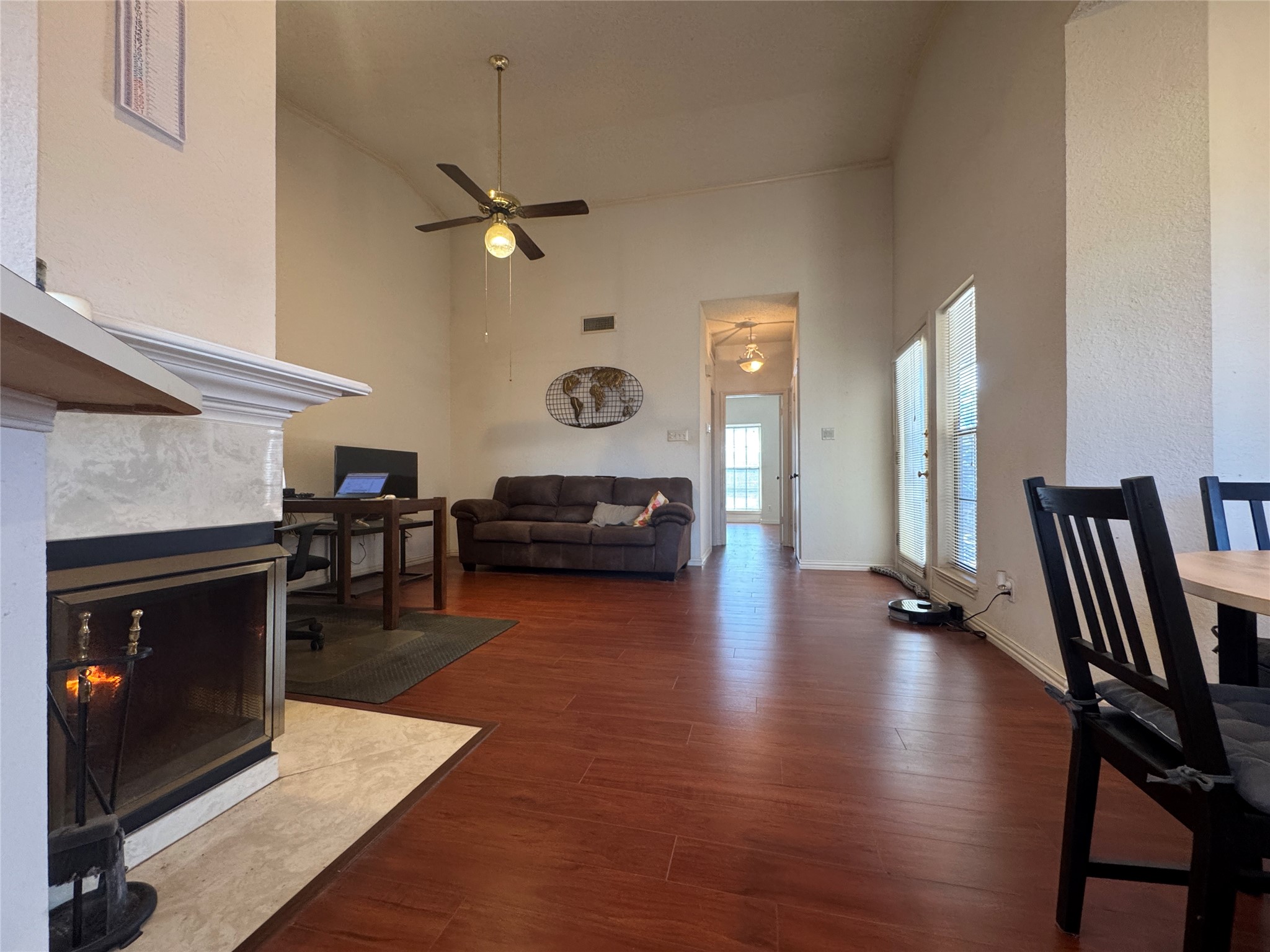 401 Pebble Way Arlington TX 76006