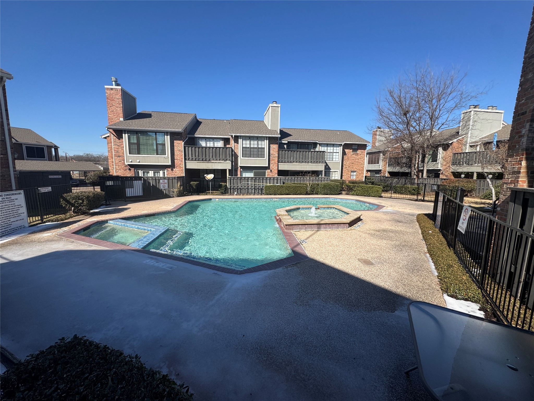 401 Pebble Way Arlington TX 76006
