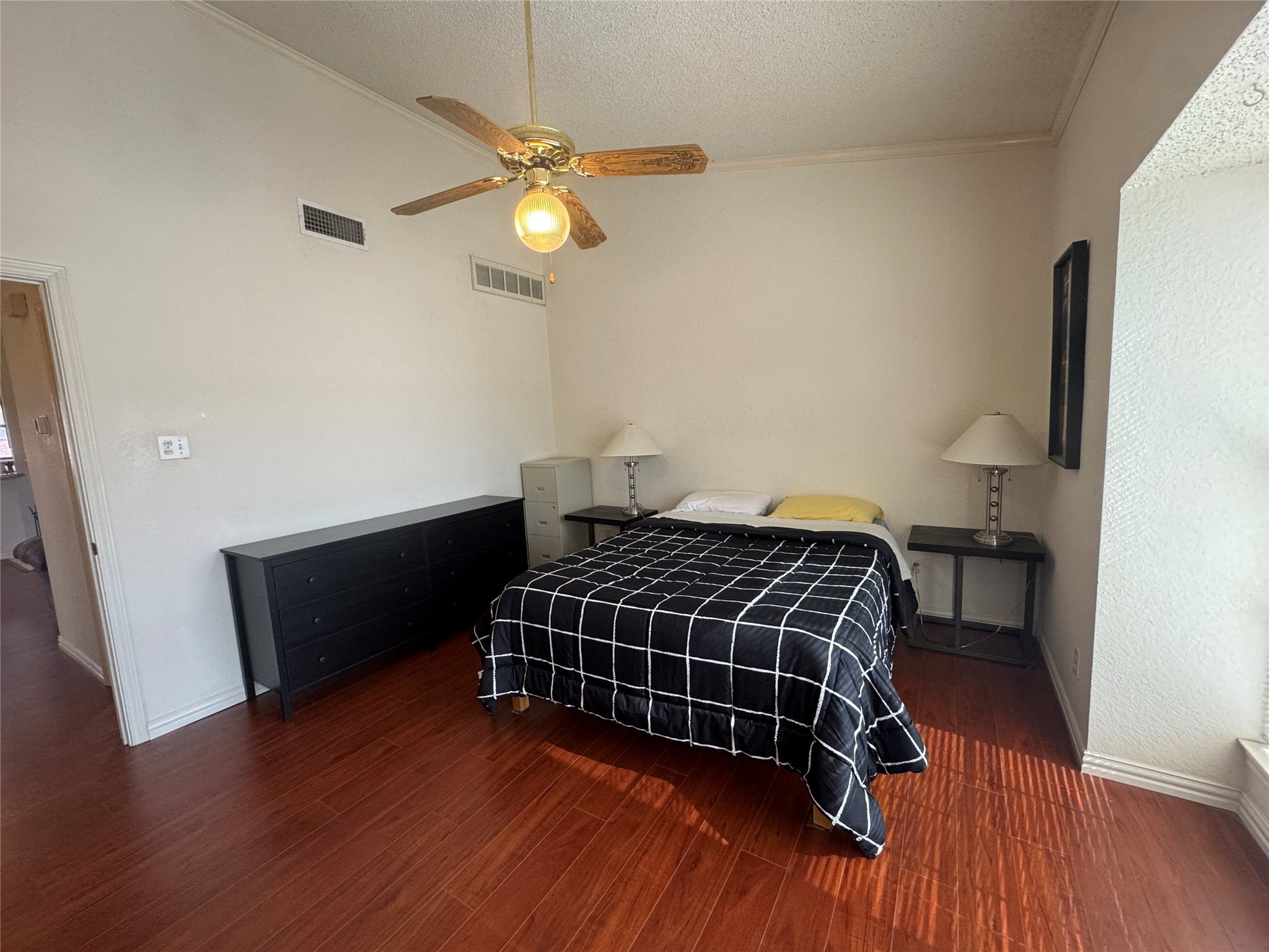 401 Pebble Way Arlington TX 76006