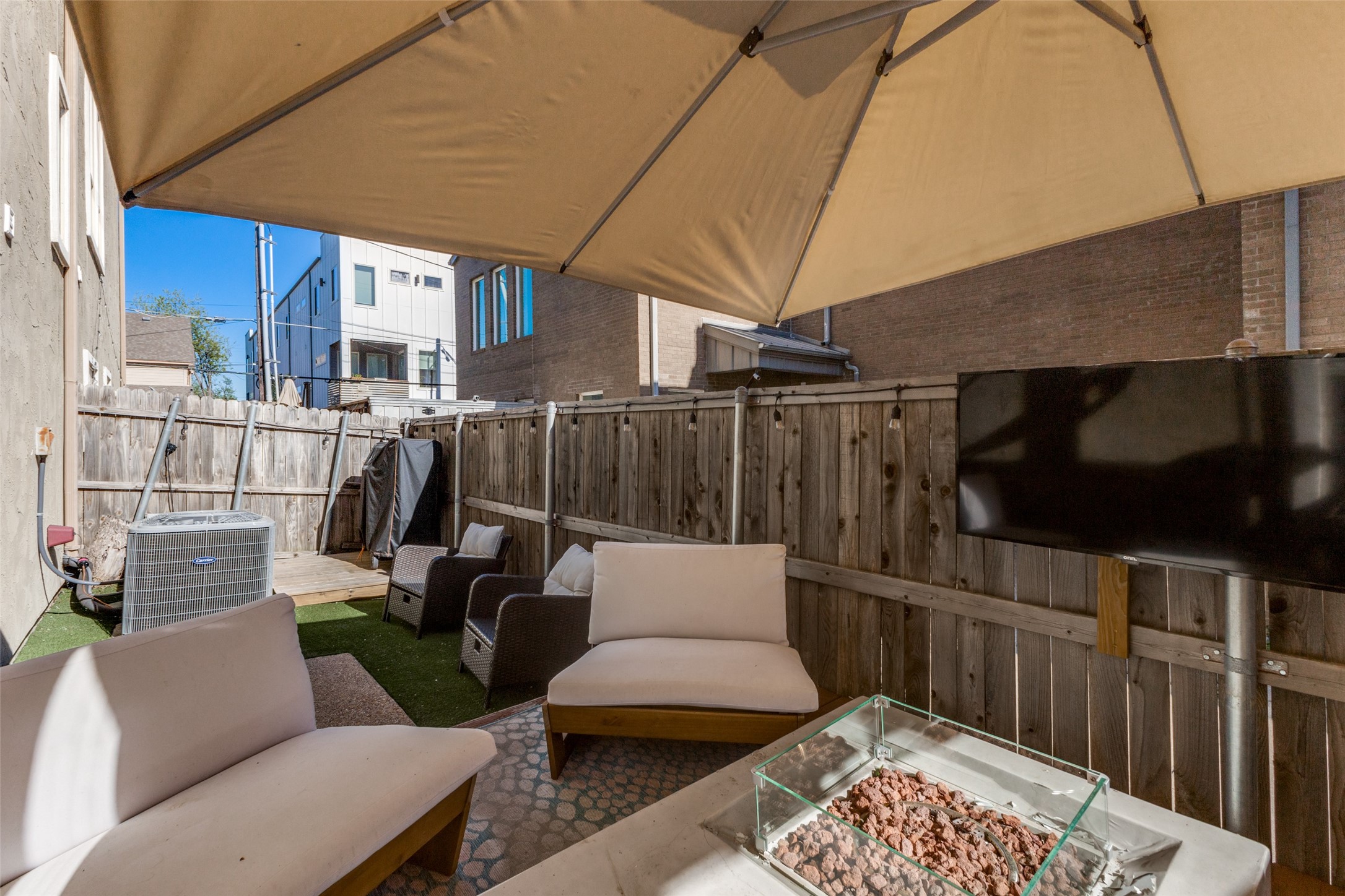 1922 Euclid Avenue Dallas TX 75206