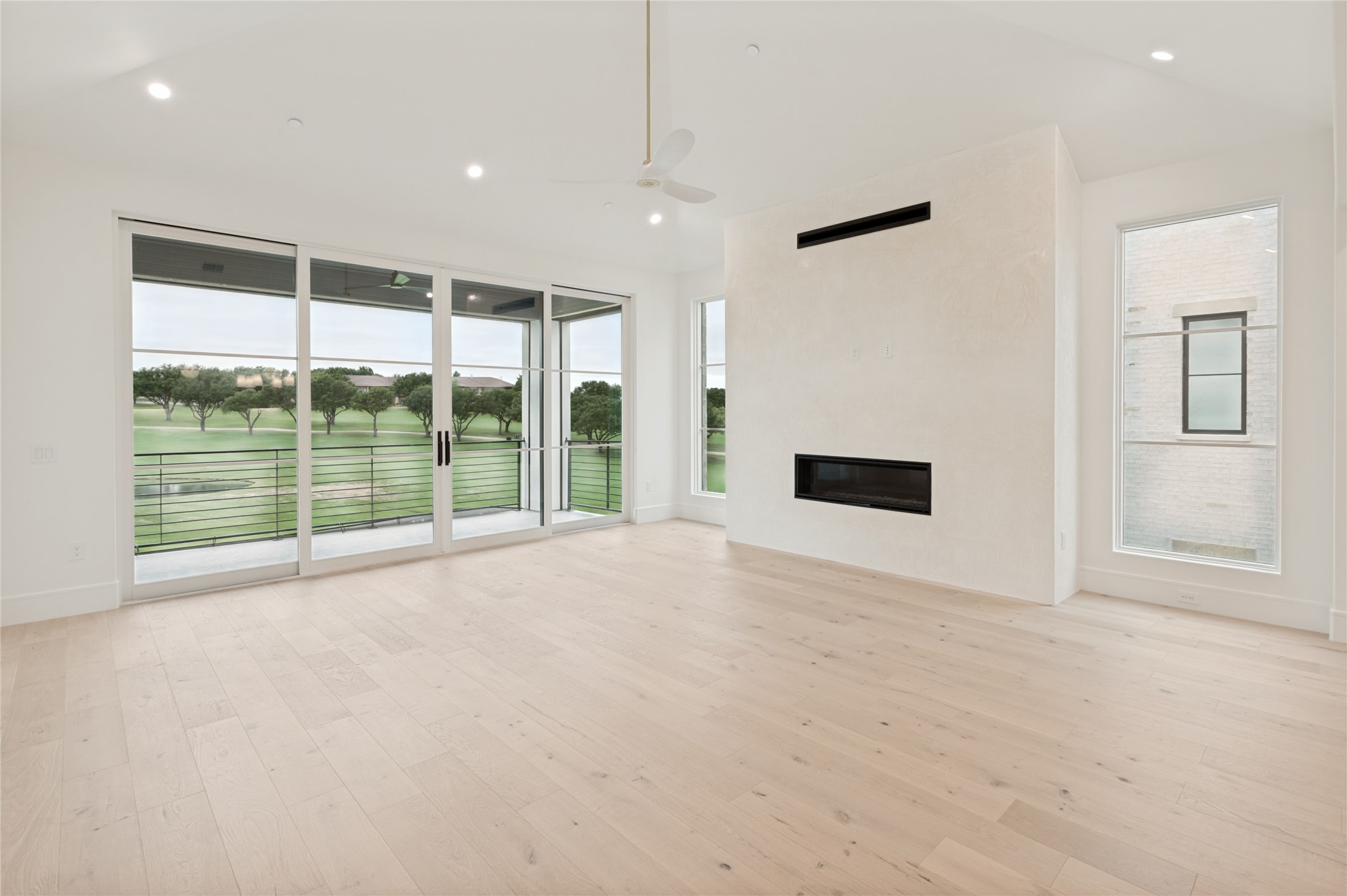 350 N O Connor Ridge Boulevard Irving TX 75038