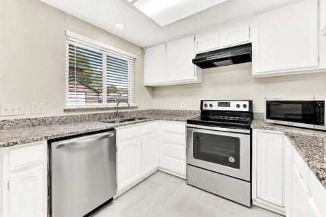 5908 Baroncrest Drive Arlington TX 76017