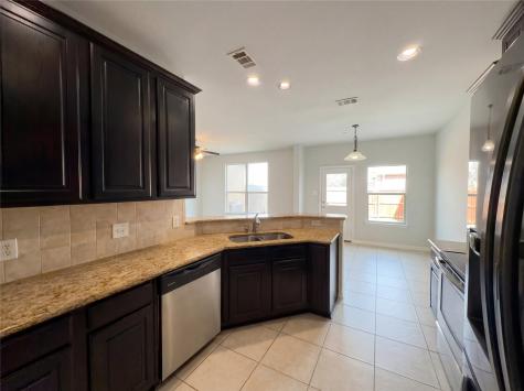 949 Wellington Drive Lewisville TX 75067