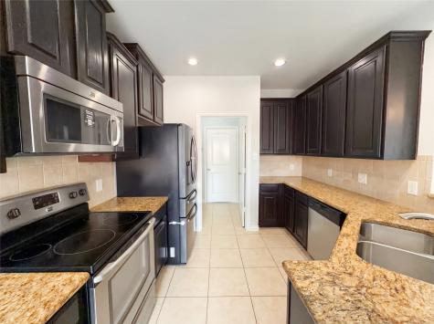 949 Wellington Drive Lewisville TX 75067