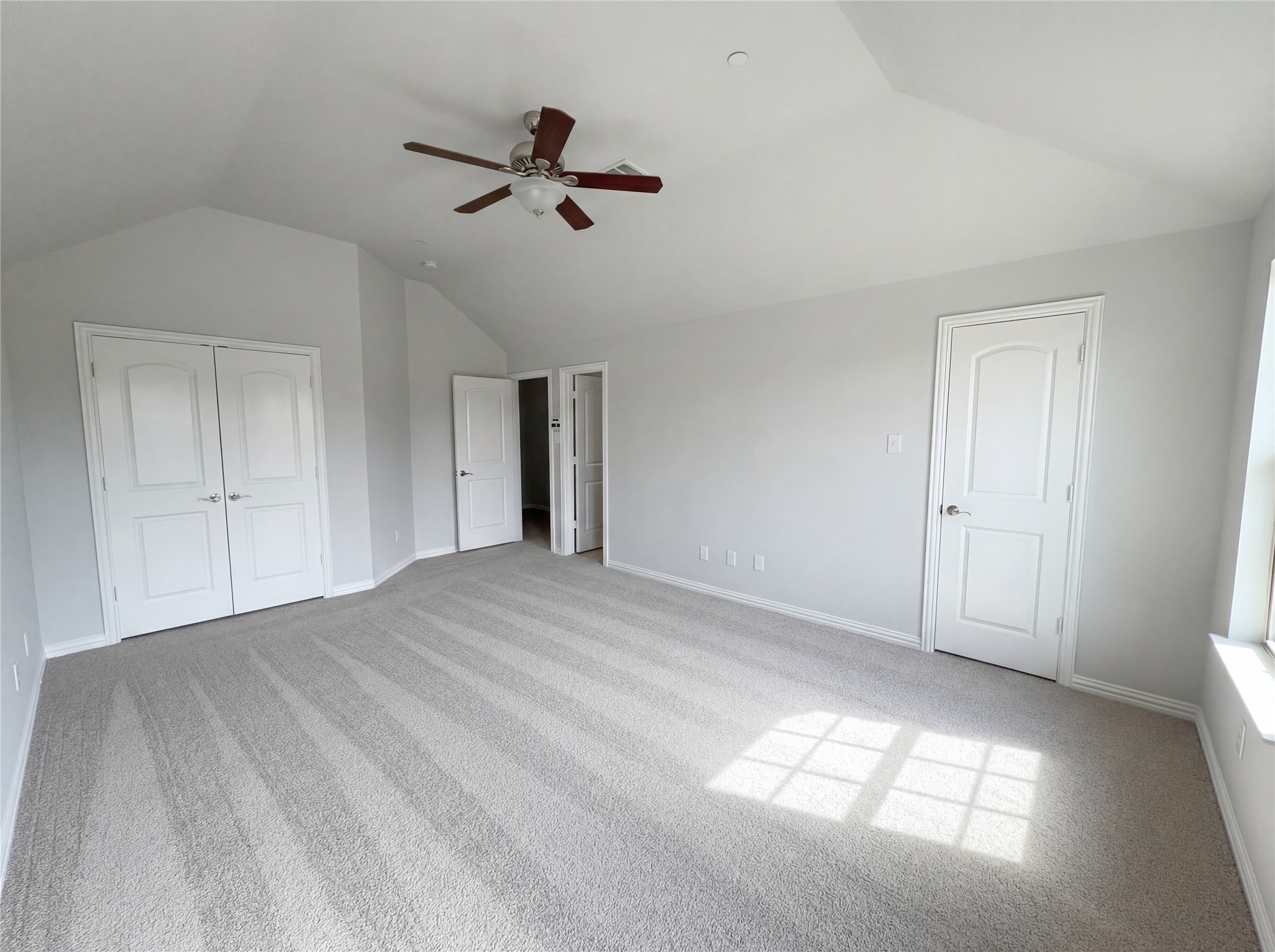 949 Wellington Drive Lewisville TX 75067