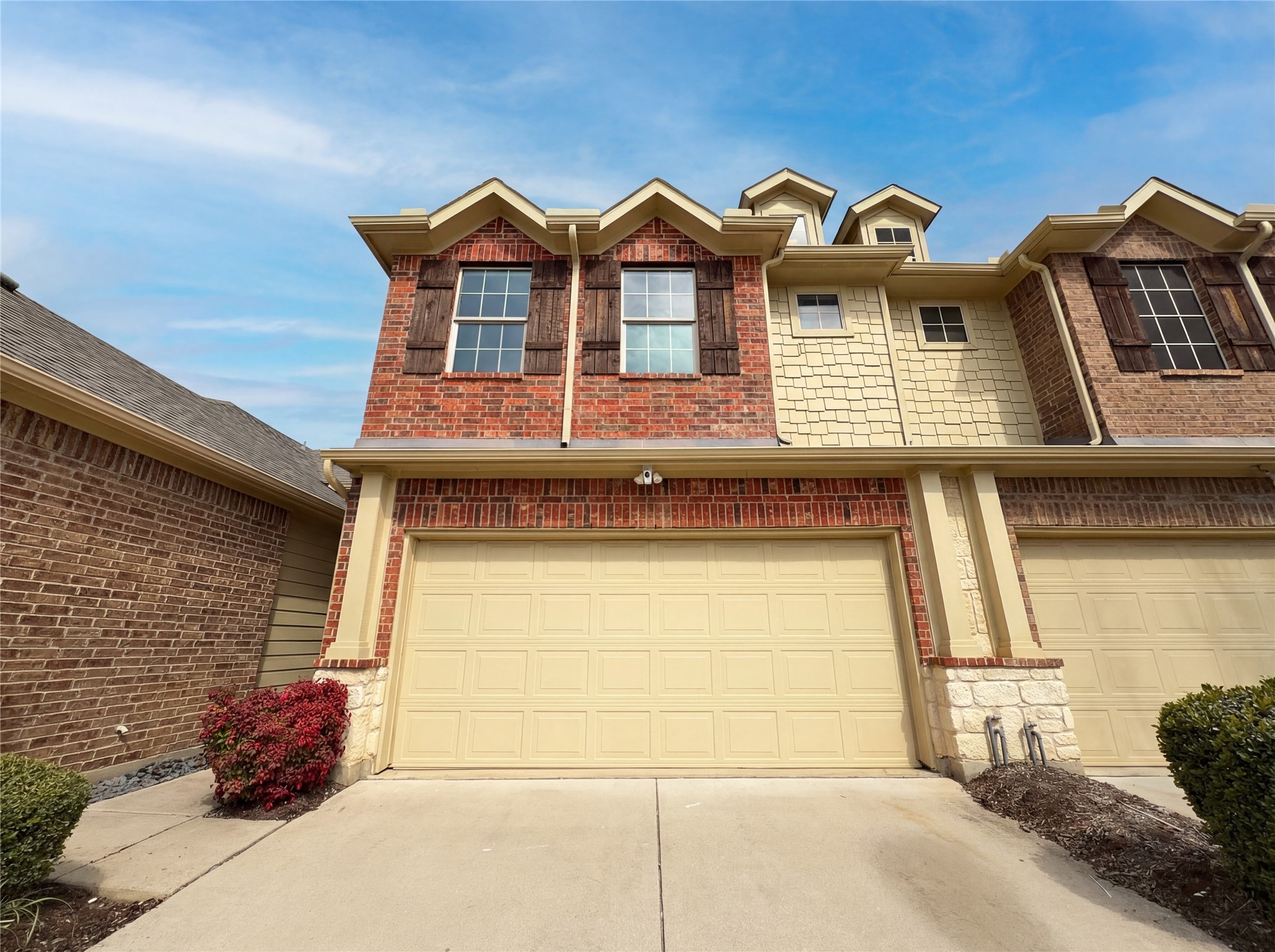 949 Wellington Drive Lewisville TX 75067