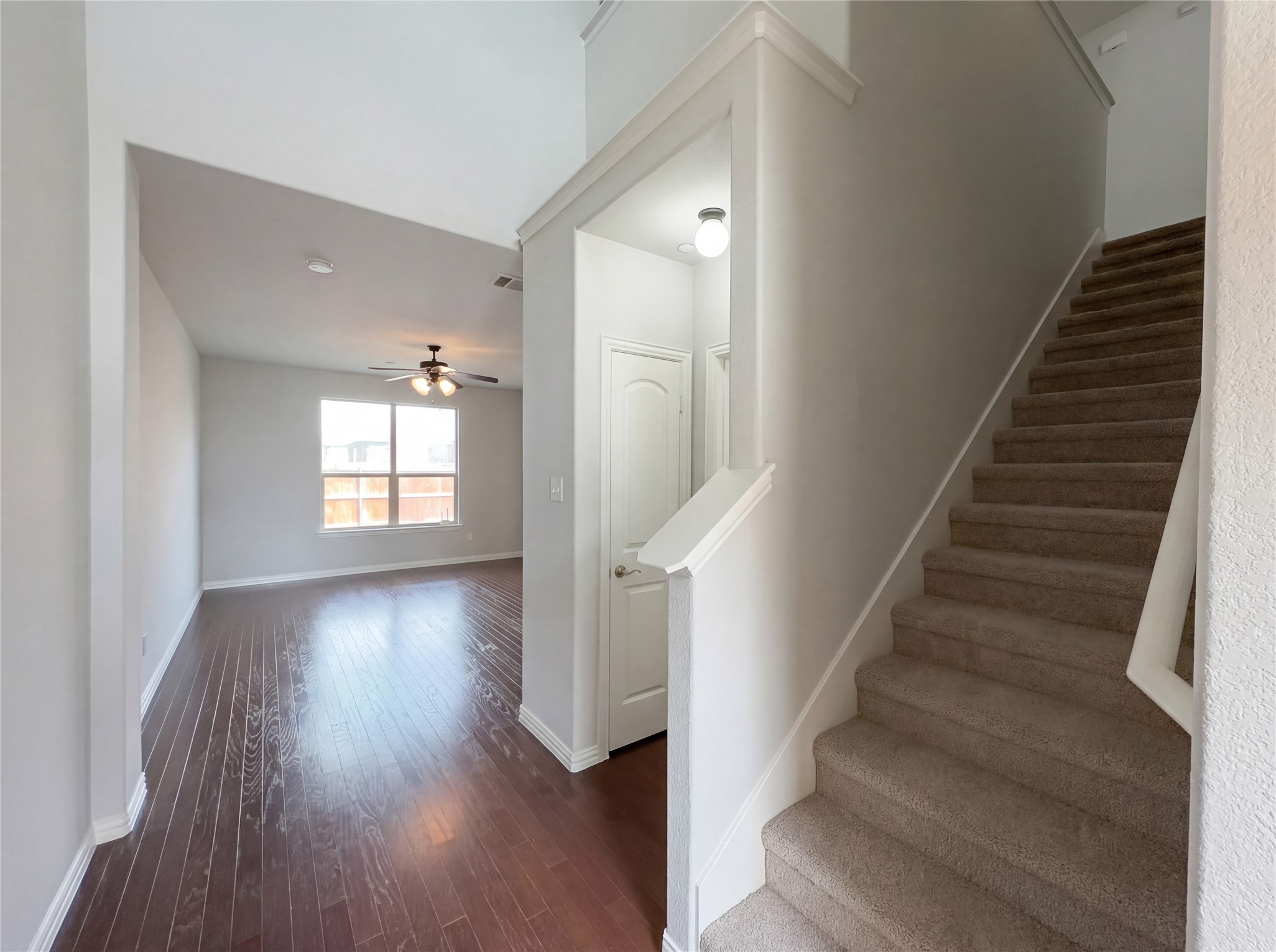 949 Wellington Drive Lewisville TX 75067