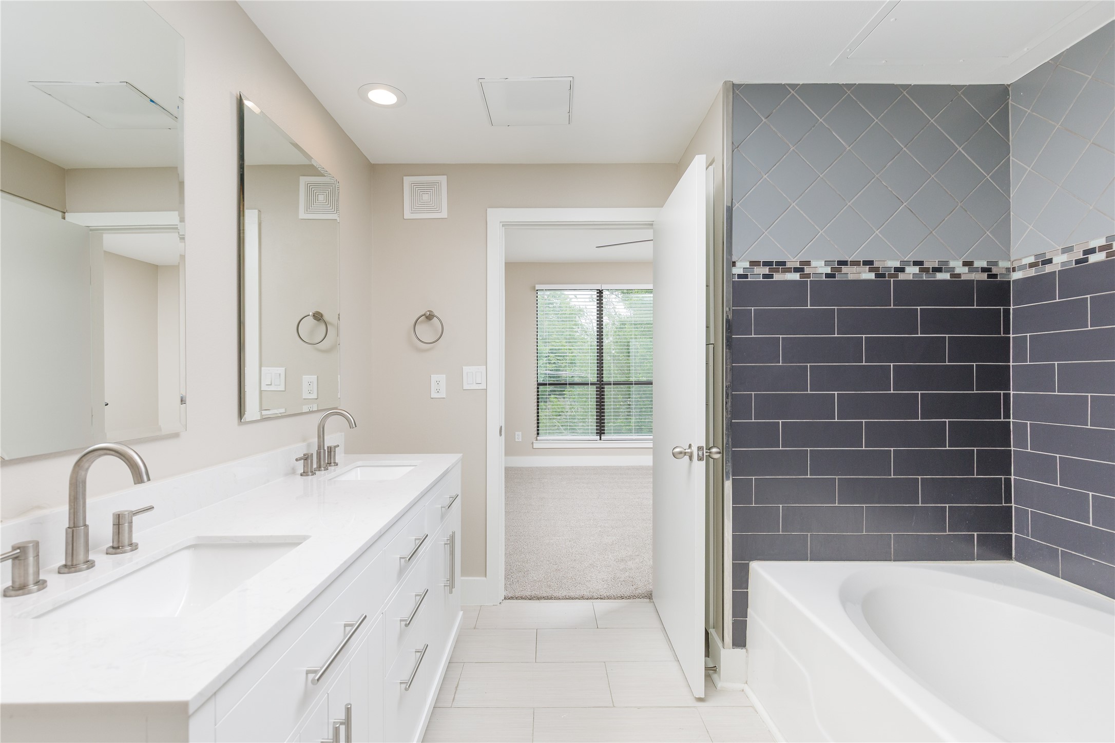 4605 Cedar Springs Road Dallas TX 75219
