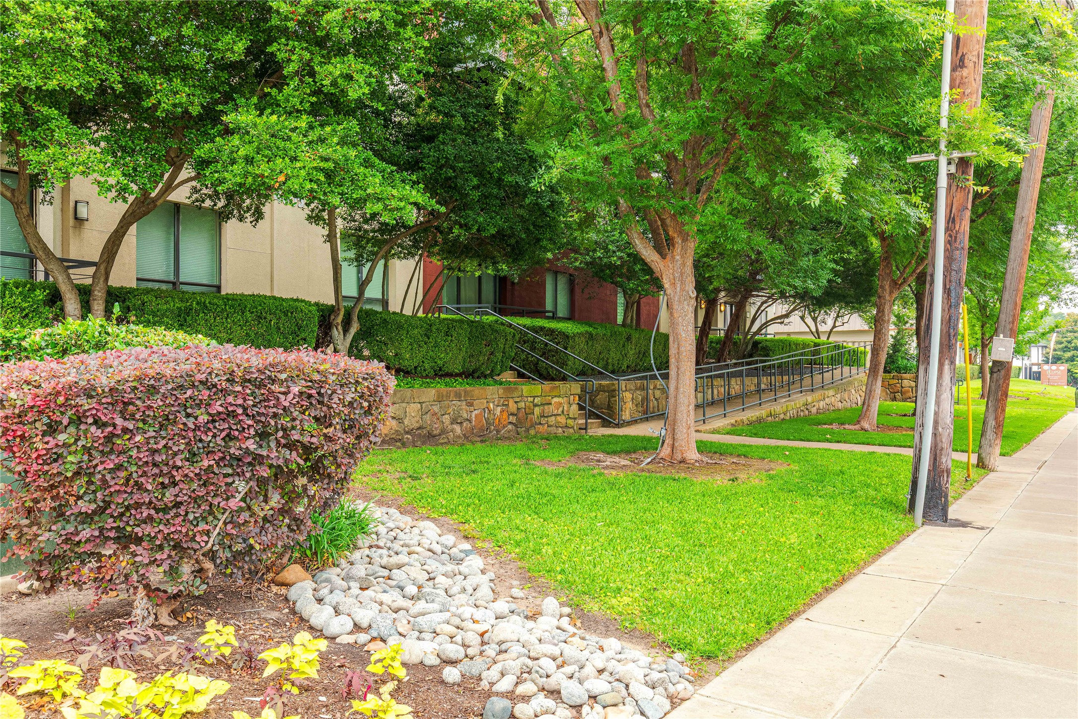 4605 Cedar Springs Road Dallas TX 75219