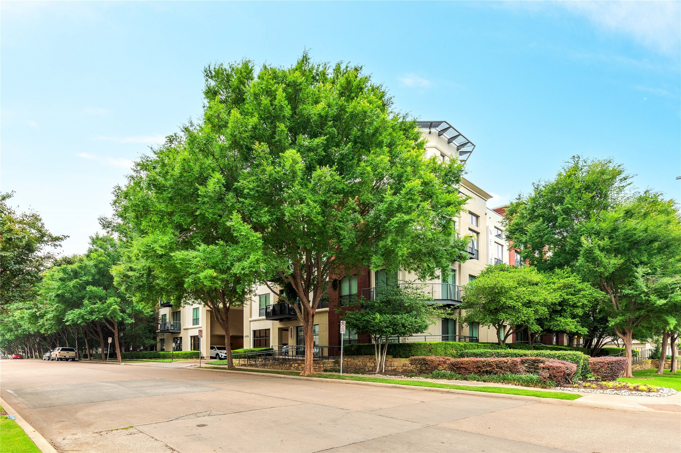 4605 Cedar Springs Road Dallas TX 75219