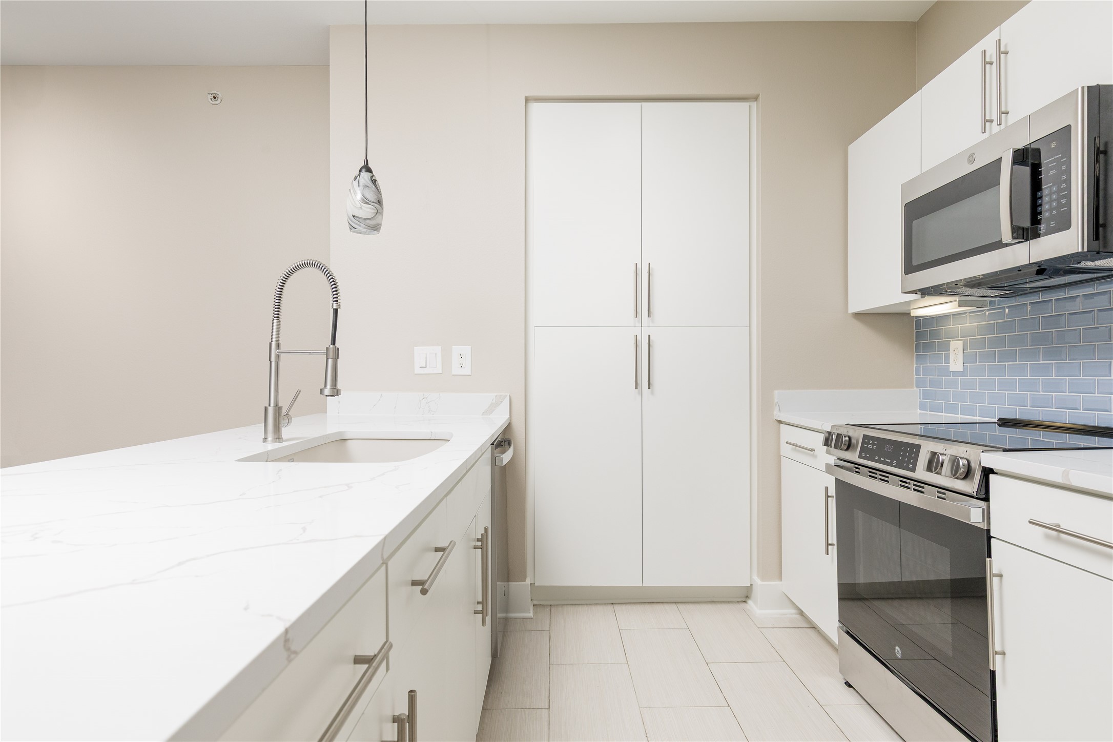 4605 Cedar Springs Road Dallas TX 75219