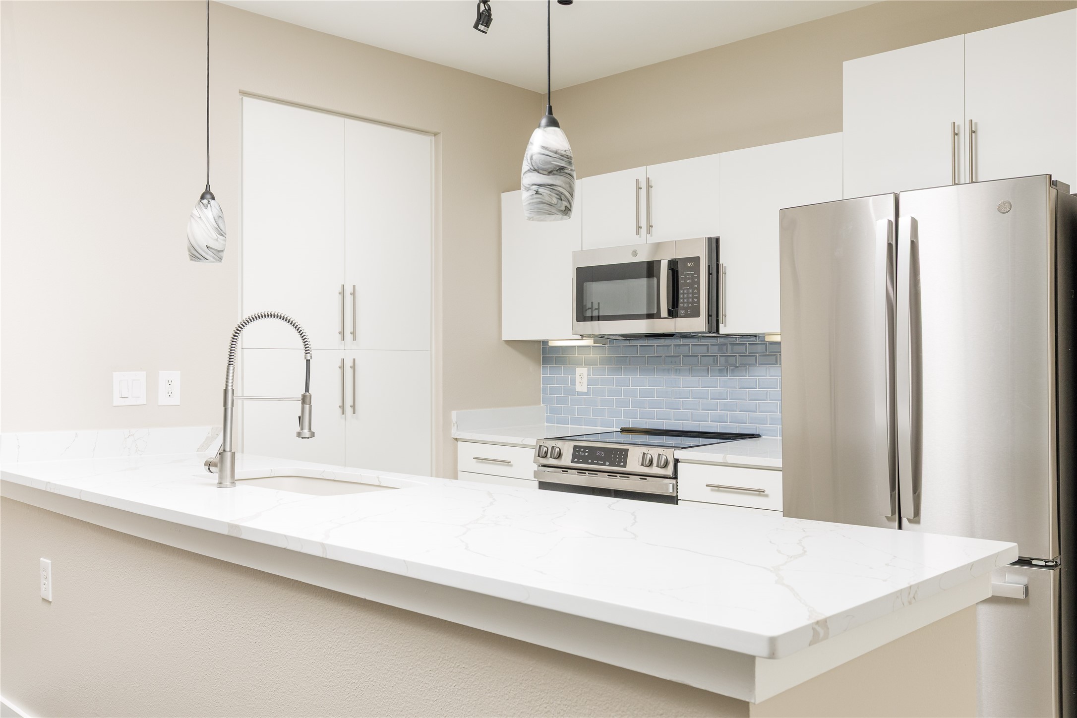 4605 Cedar Springs Road Dallas TX 75219