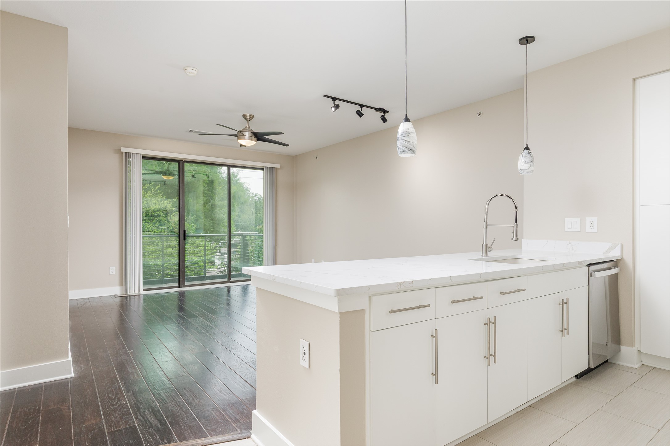 4605 Cedar Springs Road Dallas TX 75219