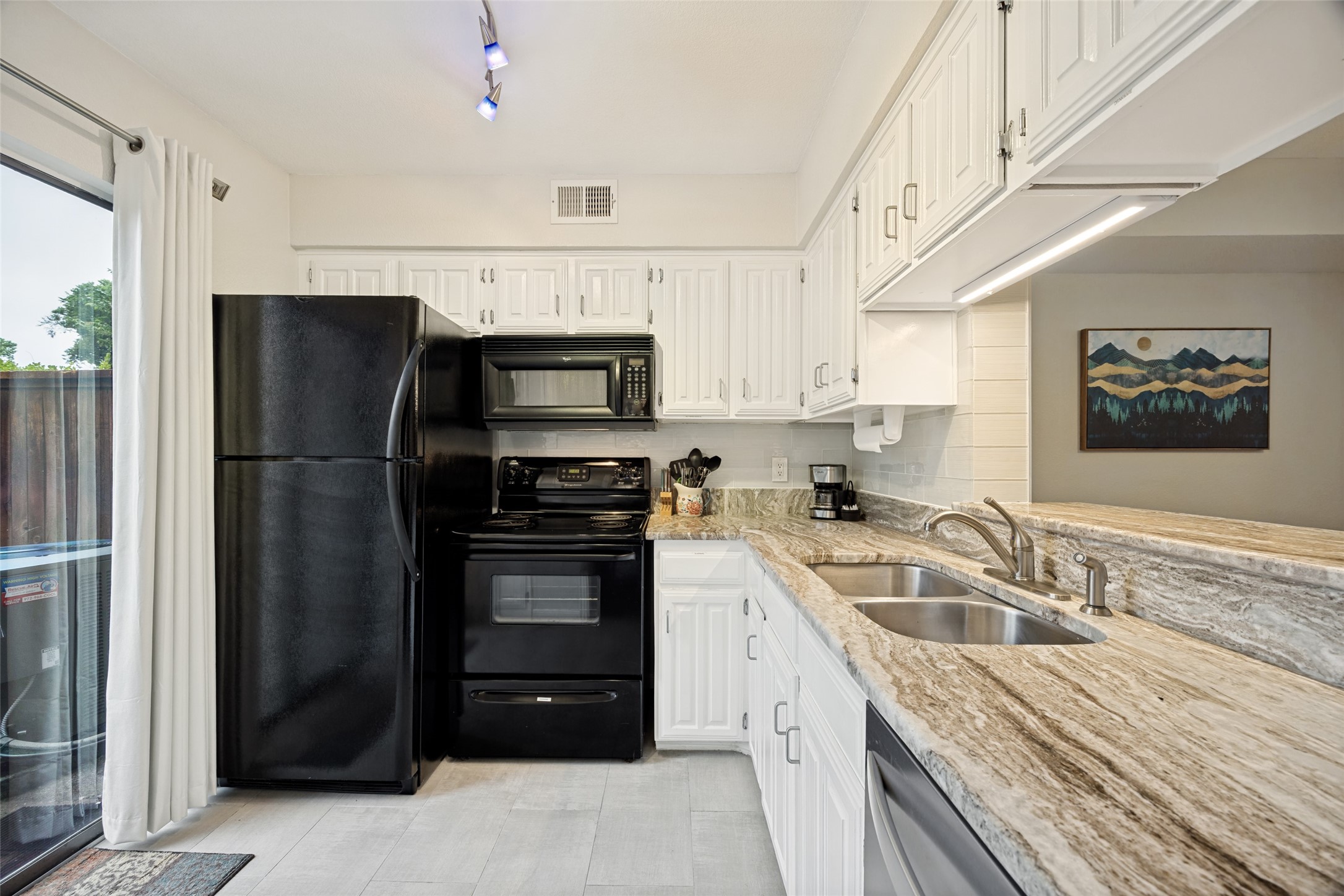 5626 Preston Oaks Road Dallas TX 75254