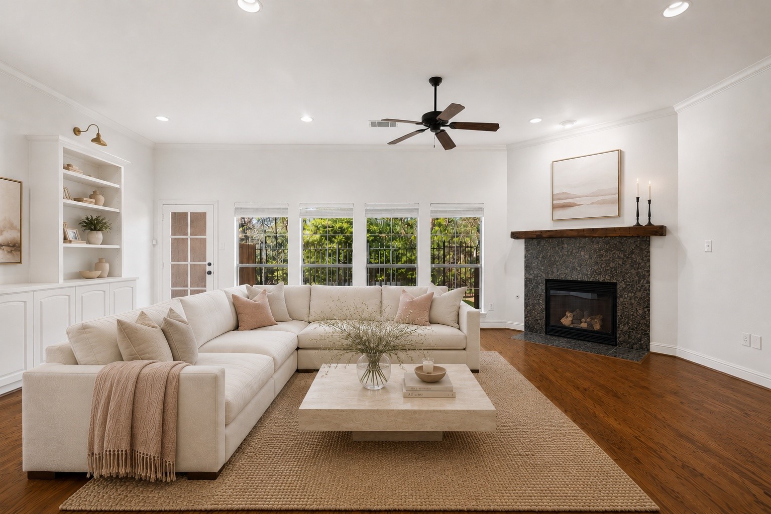 8813 Tudor Place Dallas TX 75228