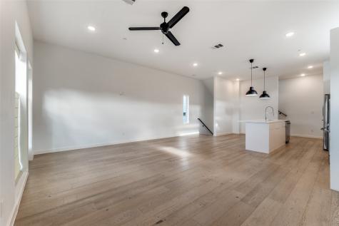 1505 N Garrett Avenue Dallas TX 75206
