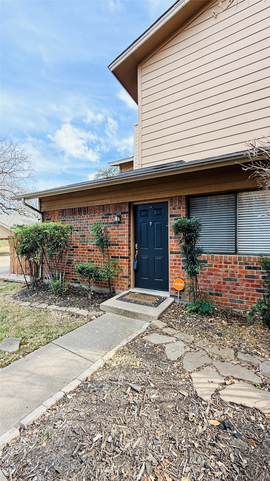 5761 Cedar Creek Drive Benbrook TX 76109