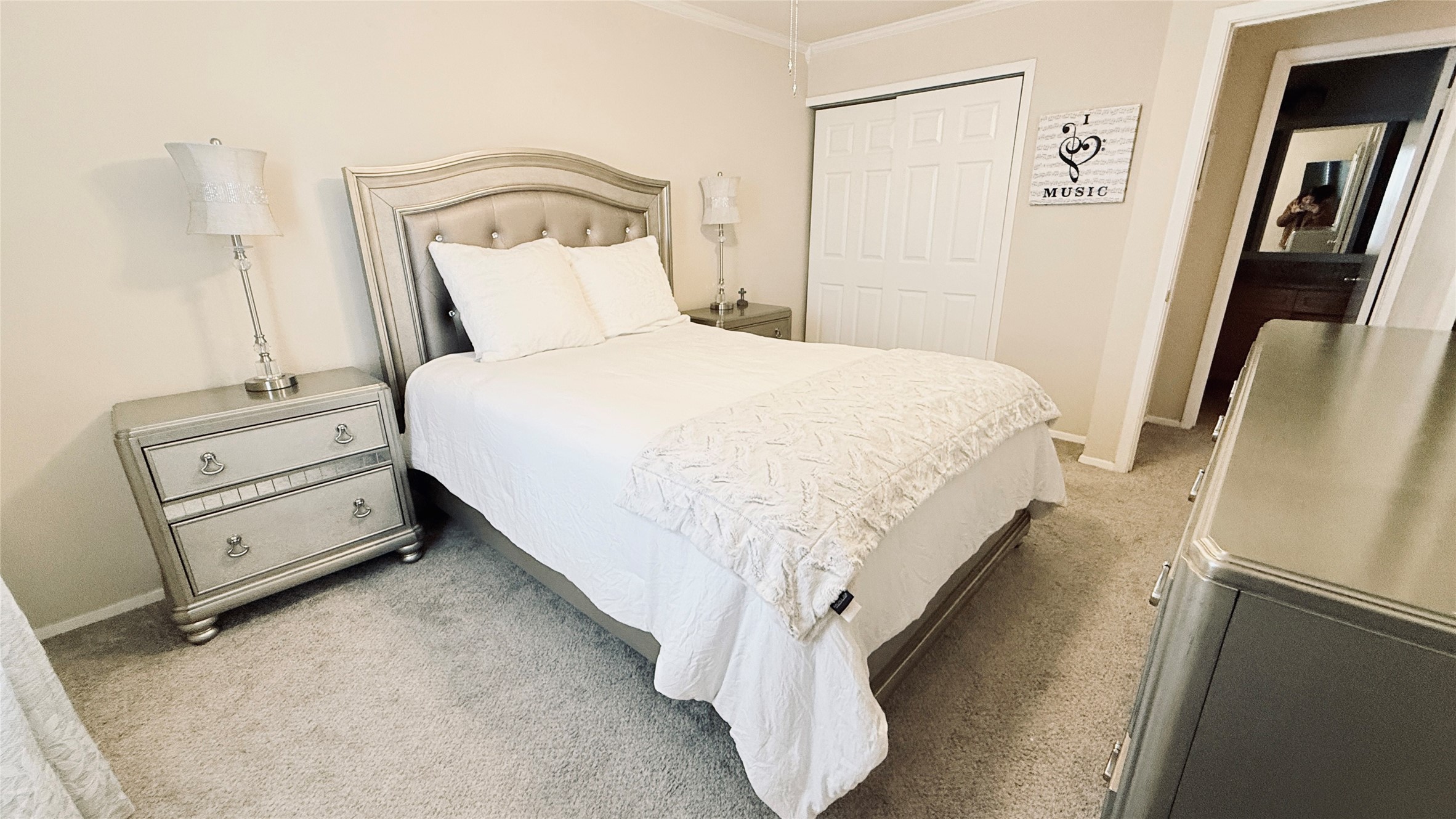 5761 Cedar Creek Drive Benbrook TX 76109