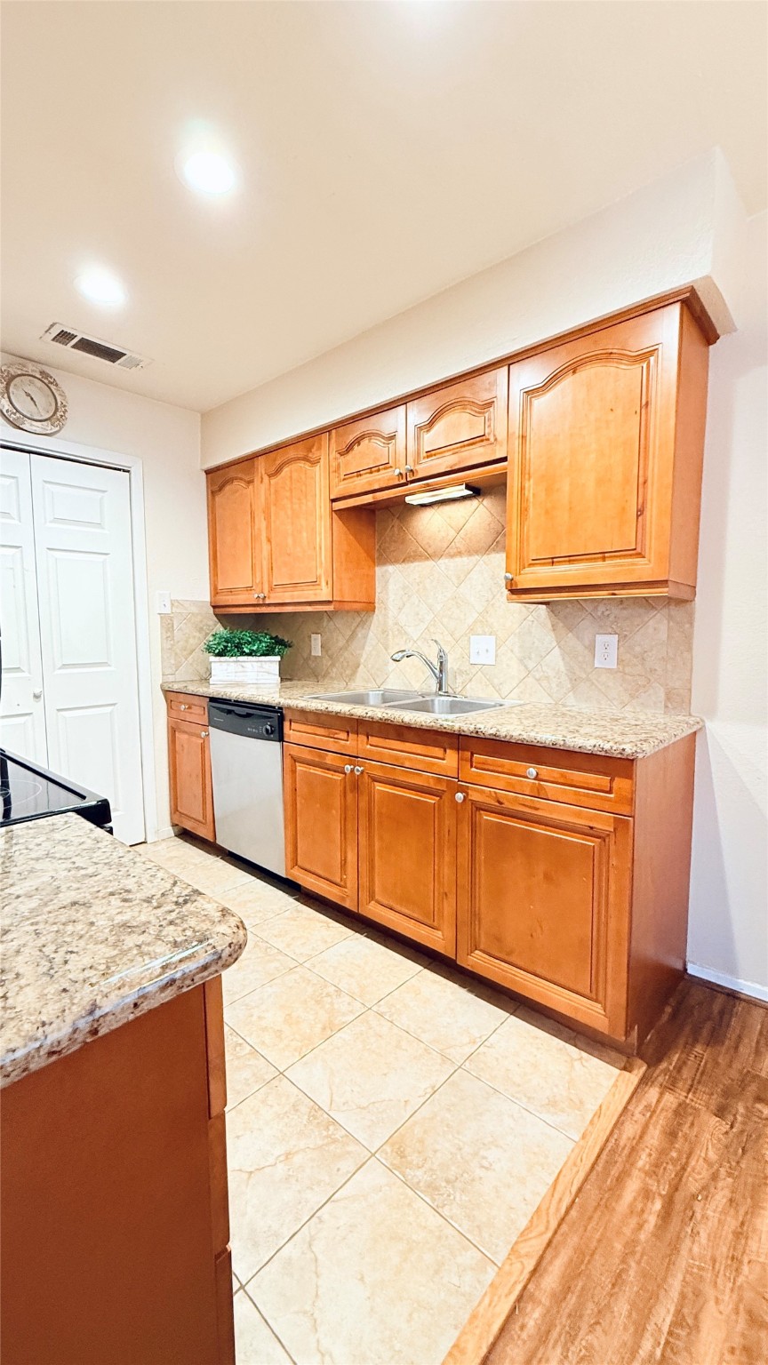 5761 Cedar Creek Drive Benbrook TX 76109