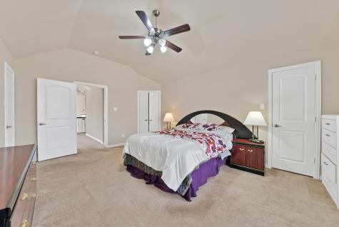 1946 Sherburne Street Lewisville TX 75067