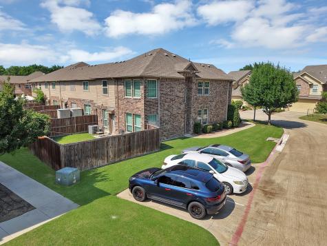 1946 Sherburne Street Lewisville TX 75067