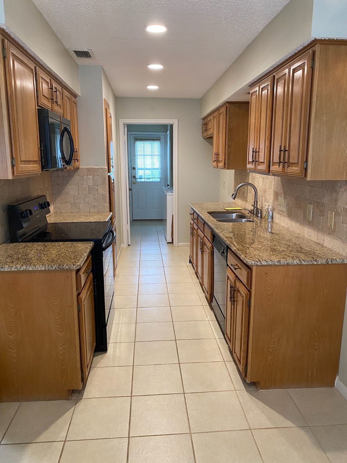 2204 W Park Boulevard Plano TX 75075