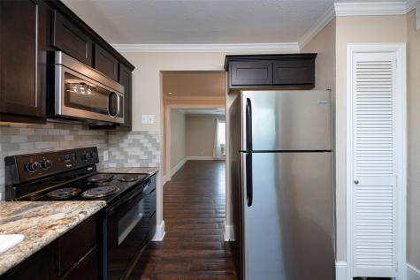 10252 Regal Oaks Drive Dallas TX 75230