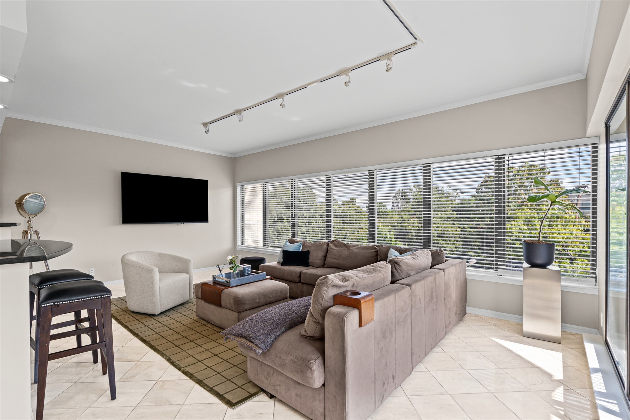 3030 Mckinney Avenue Dallas TX 75204