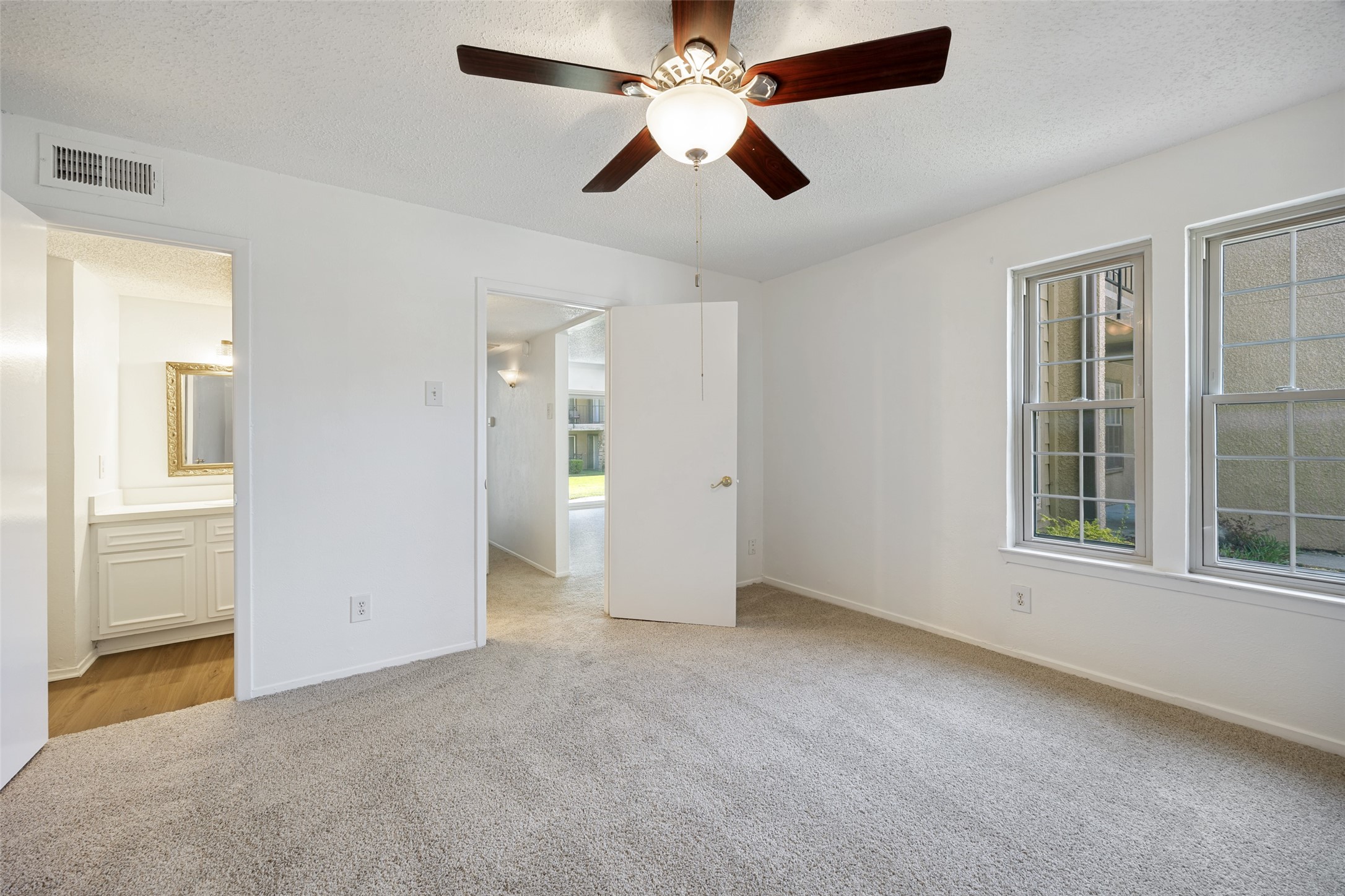 5300 Keller Springs Dallas TX 75248
