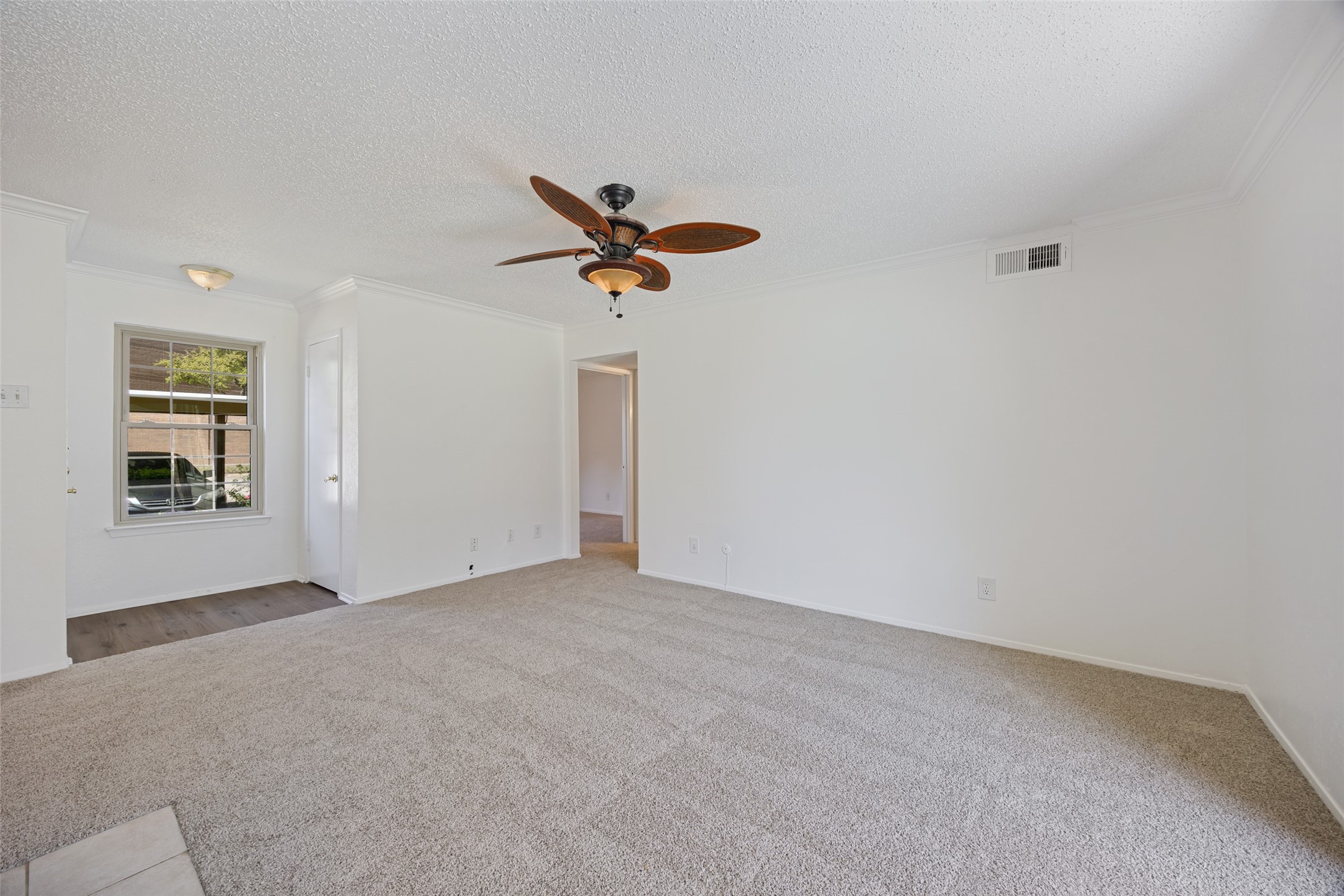 5300 Keller Springs Dallas TX 75248