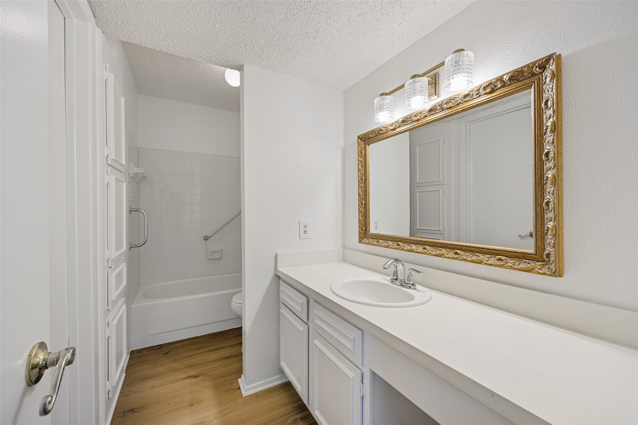 5300 Keller Springs Dallas TX 75248