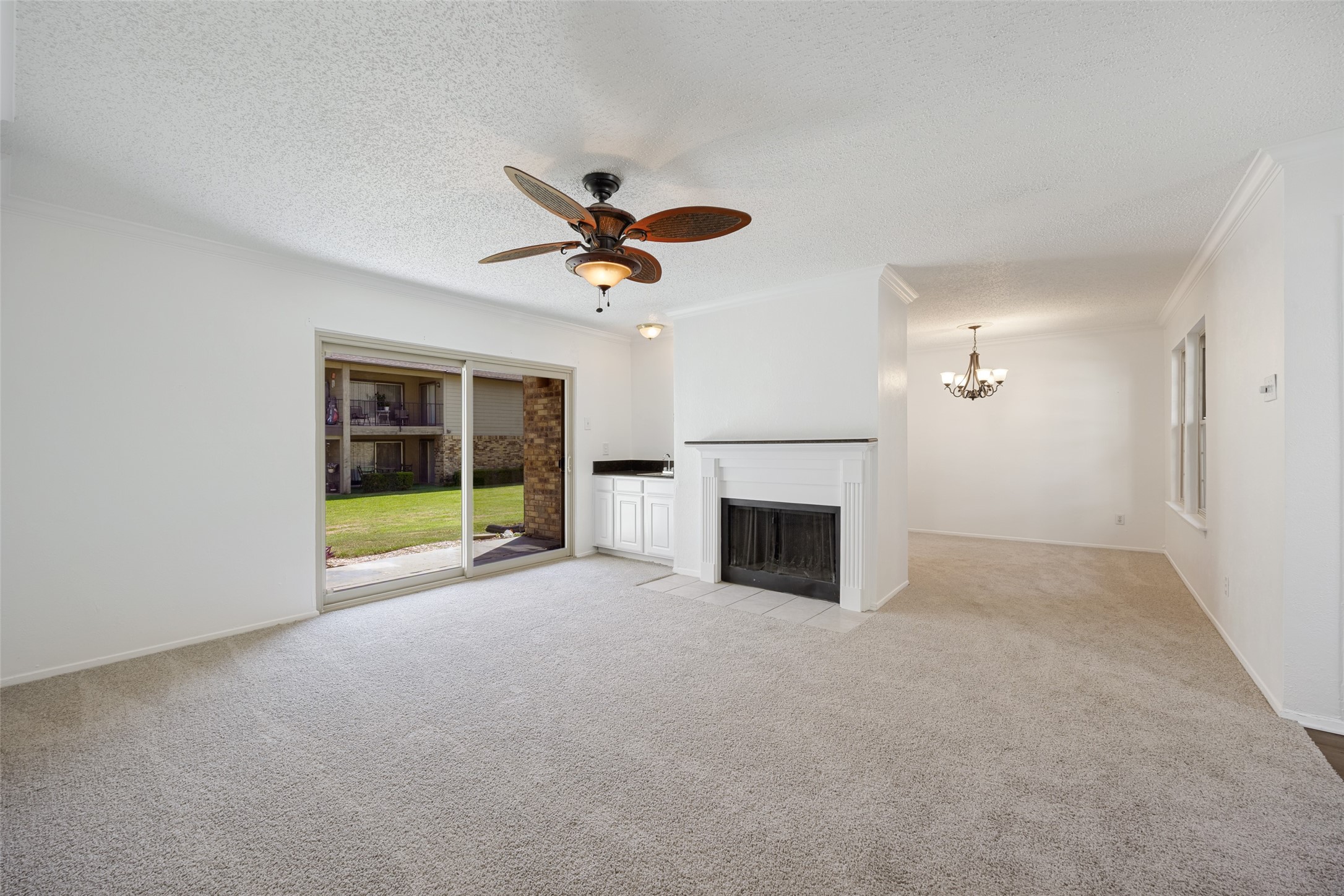 5300 Keller Springs Dallas TX 75248