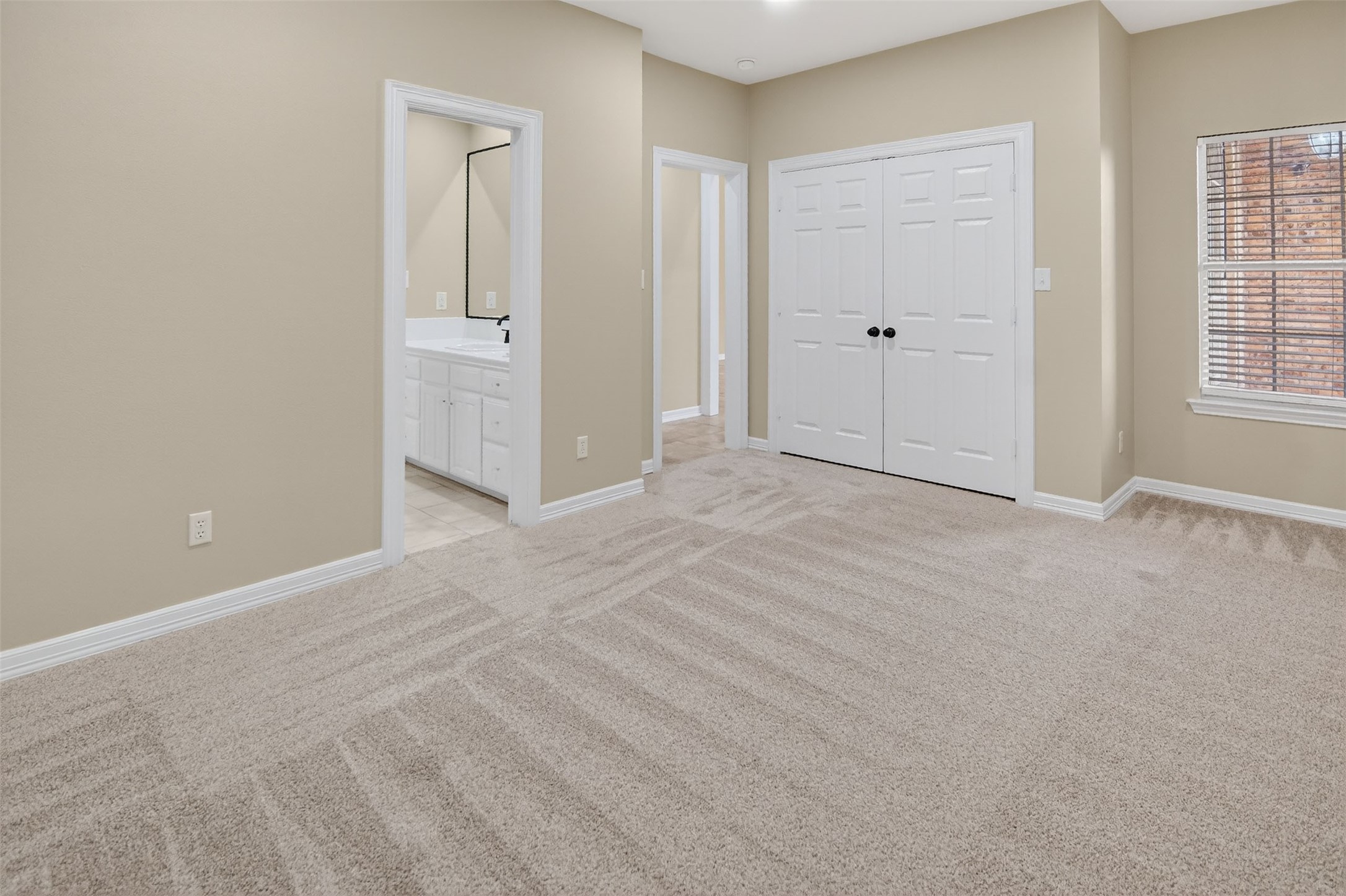 2122 Clear Lake Road Weatherford TX 76087