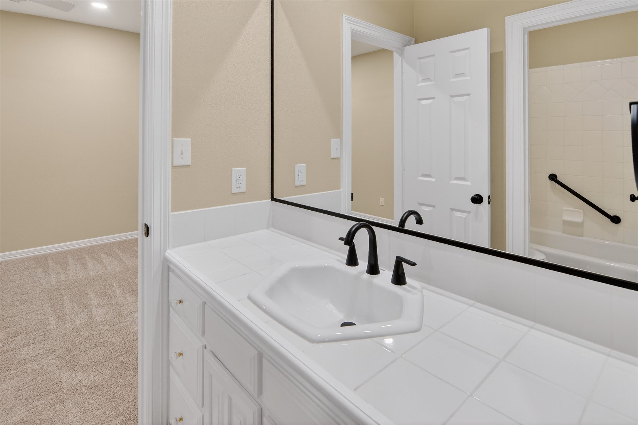 2122 Clear Lake Road Weatherford TX 76087