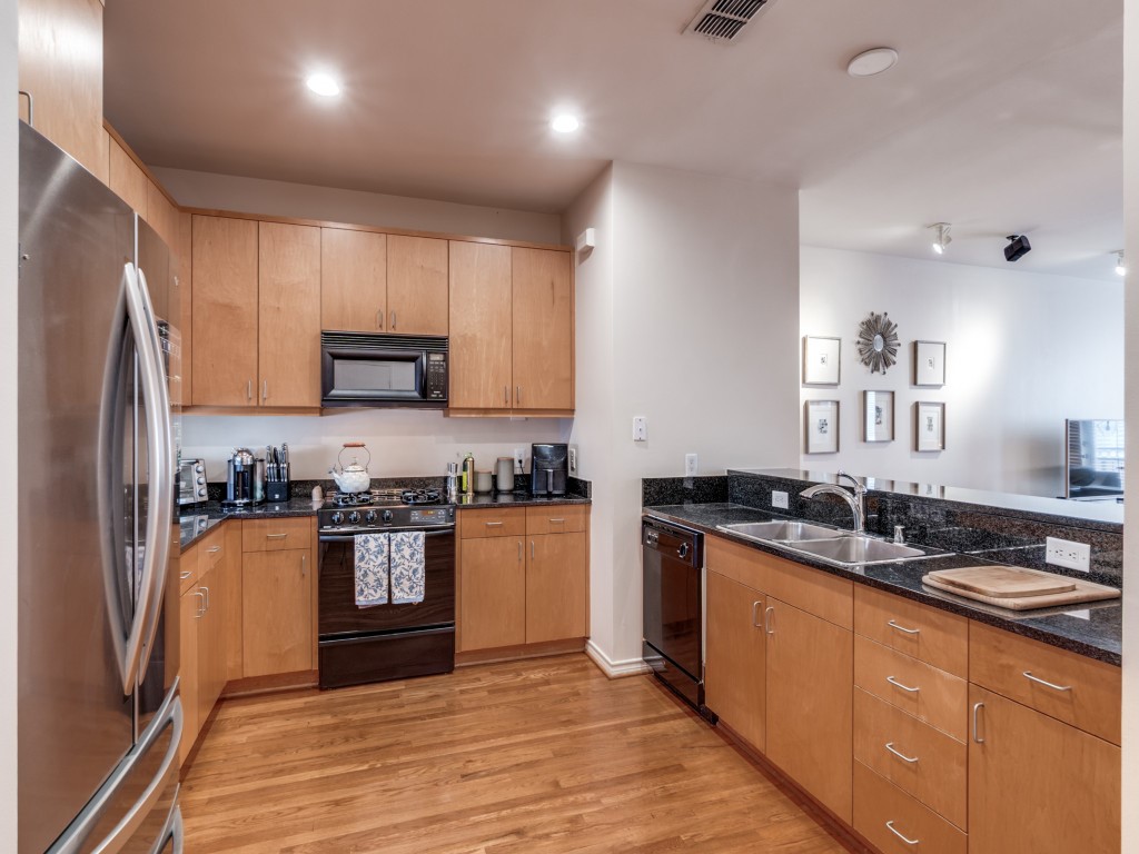 3250 Cambrick Street Dallas TX 75204