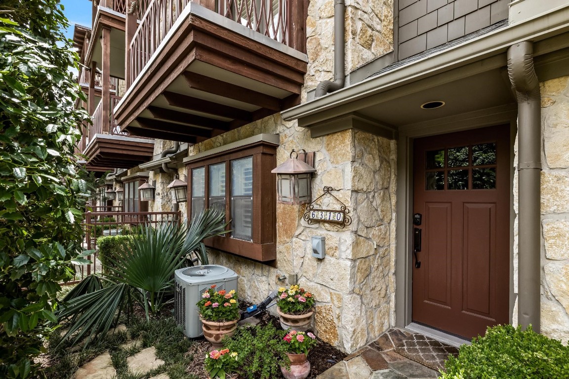 6310 Purcell Court Dallas TX 75209