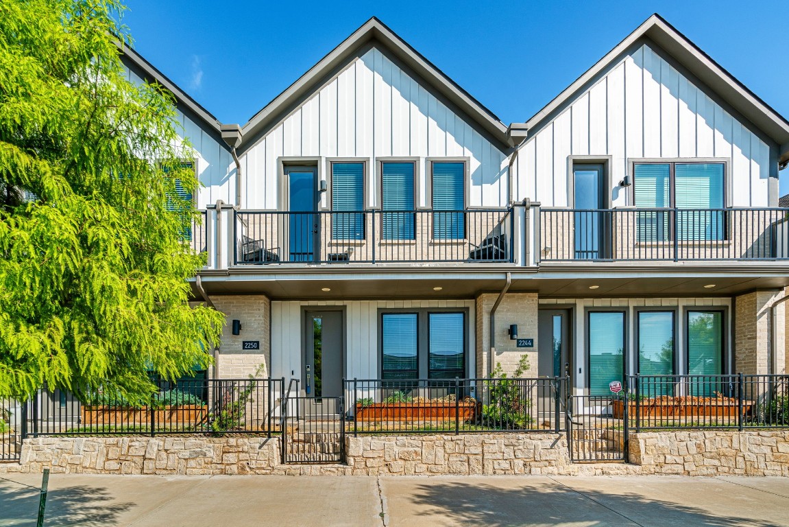 2250 Rook Drive Dallas TX 75211