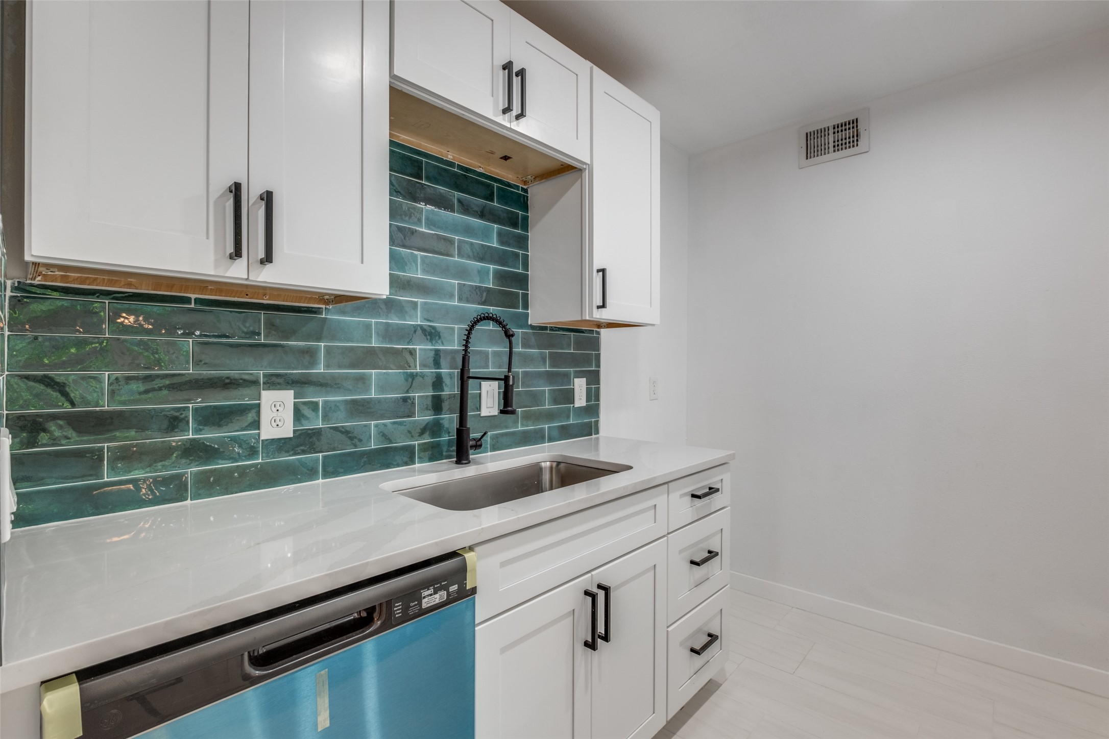 8109 Skillman Street Dallas TX 75231