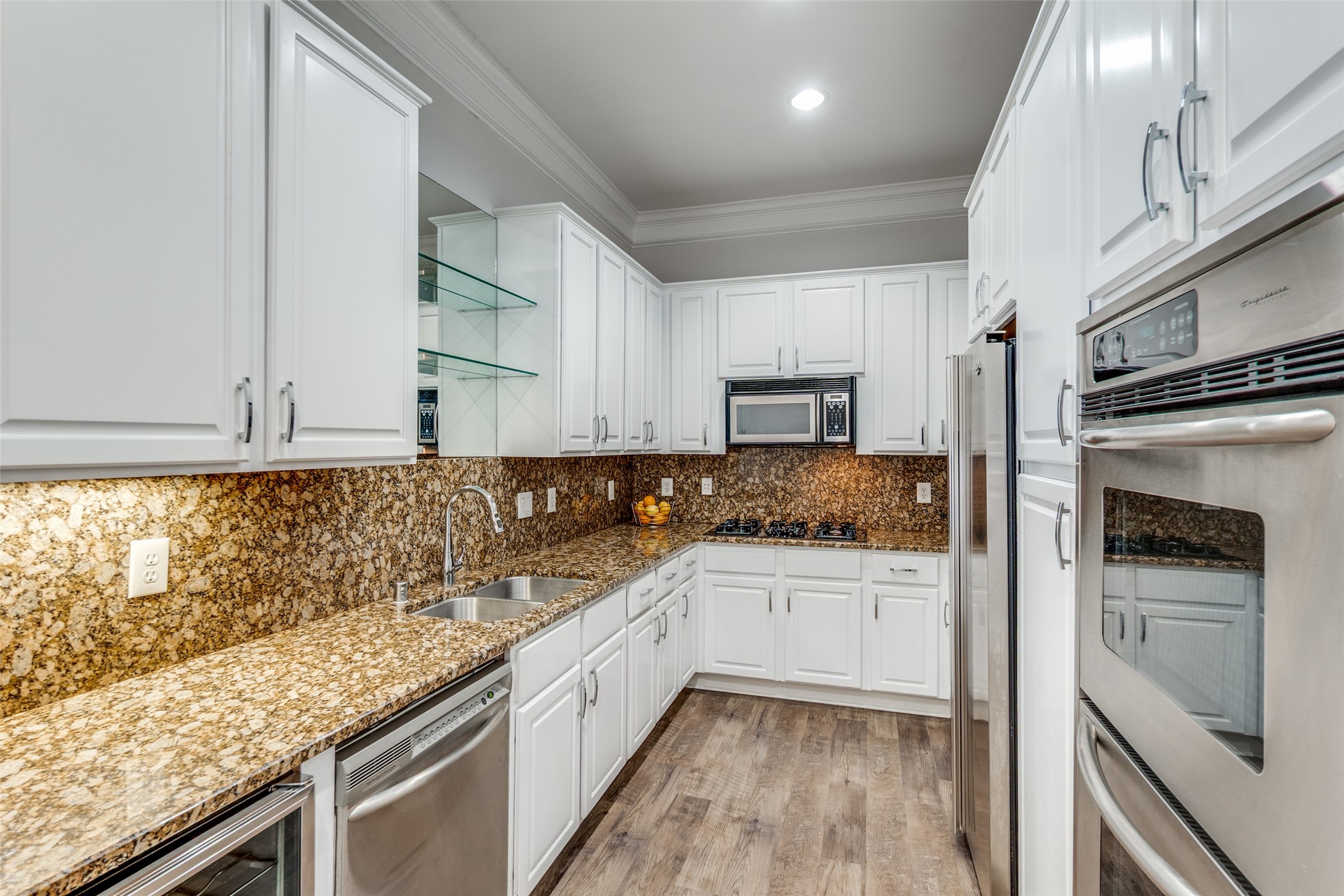 3303 Blackburn Street Dallas TX 75204