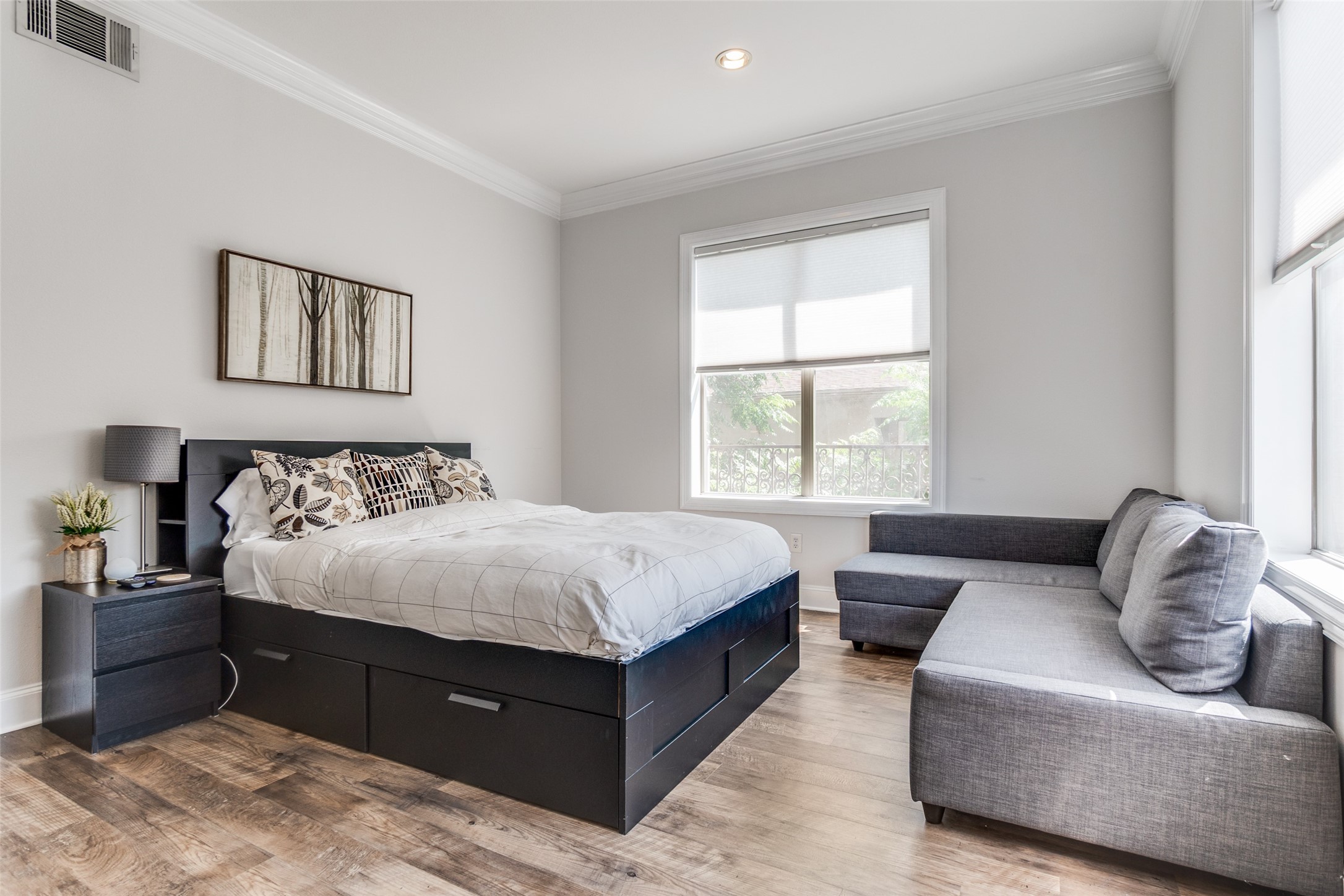 3303 Blackburn Street Dallas TX 75204