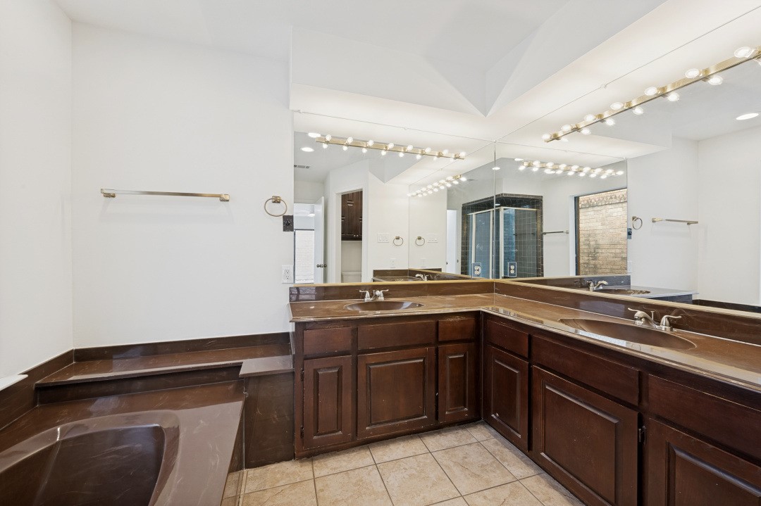 3316 Courtyard Place Farmers Branch TX 75234