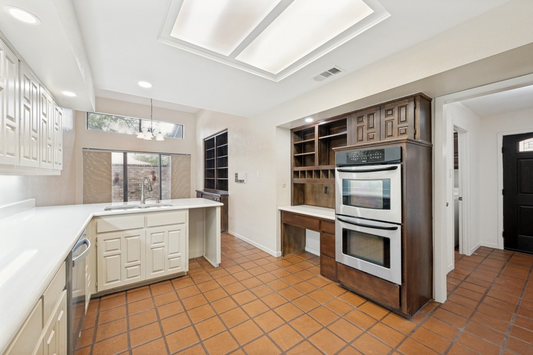 3316 Courtyard Place Farmers Branch TX 75234