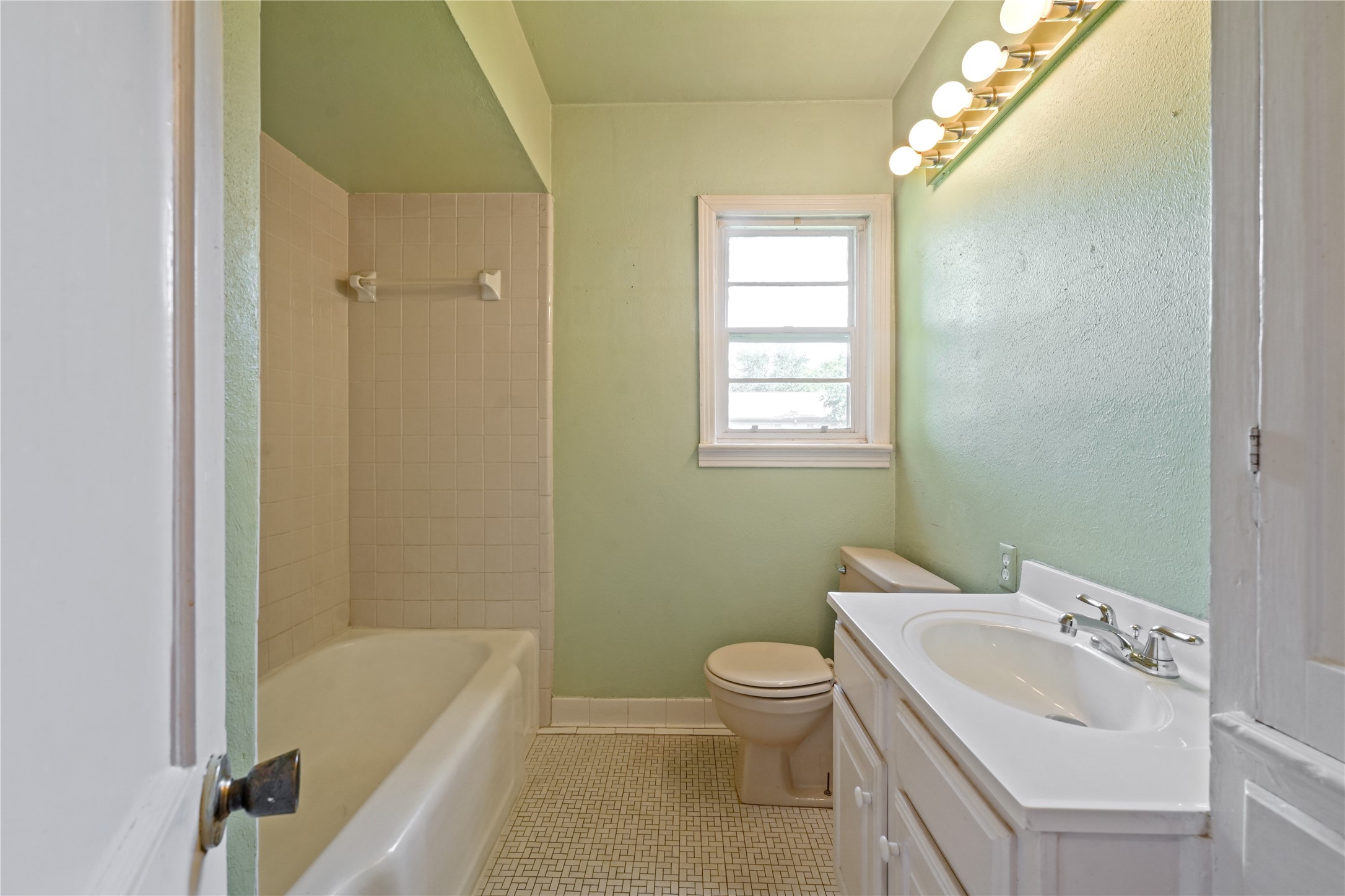 6341 Bordeaux Avenue Dallas TX 75209