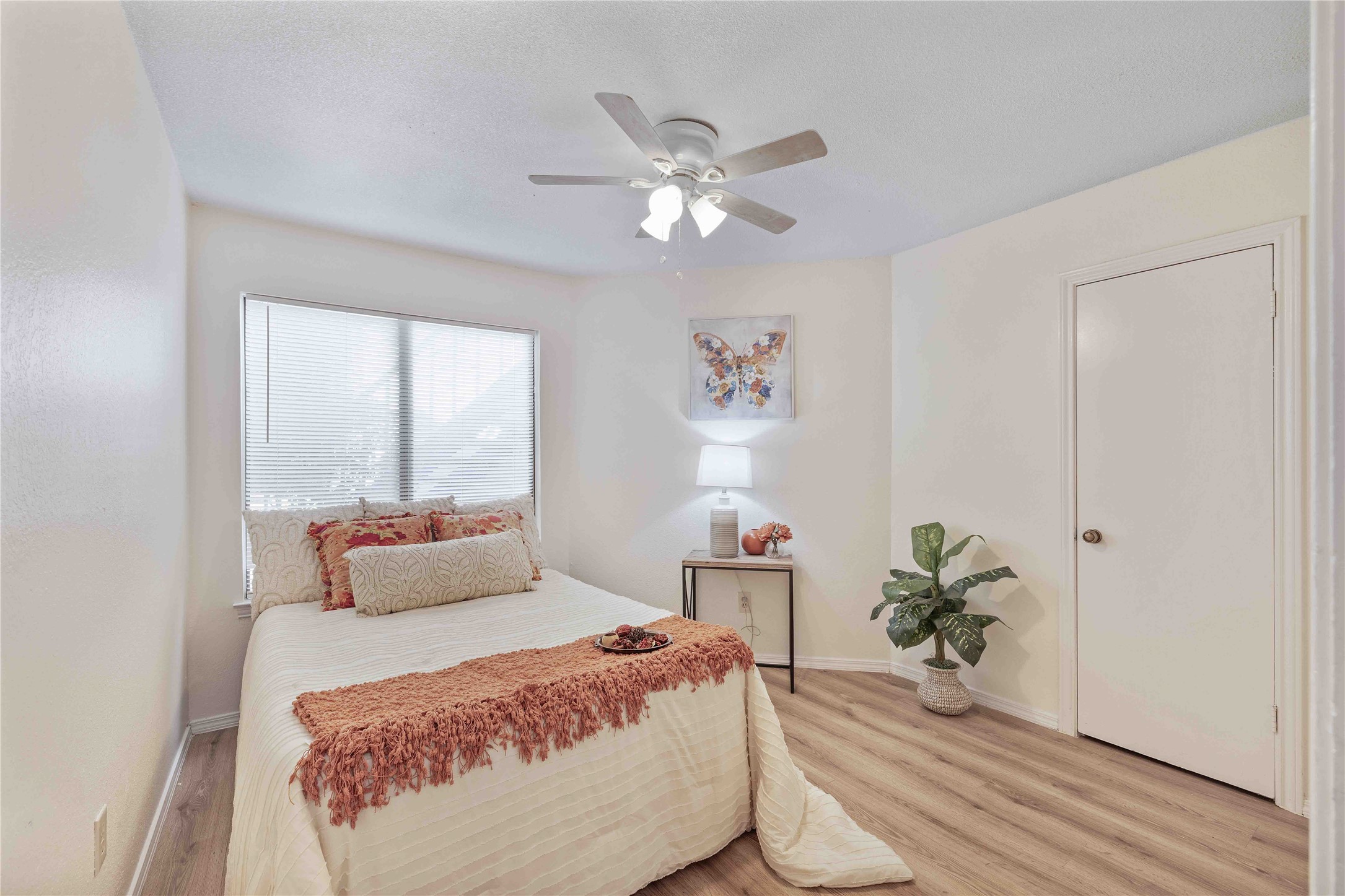 2310 Balsam Drive Arlington TX 76006