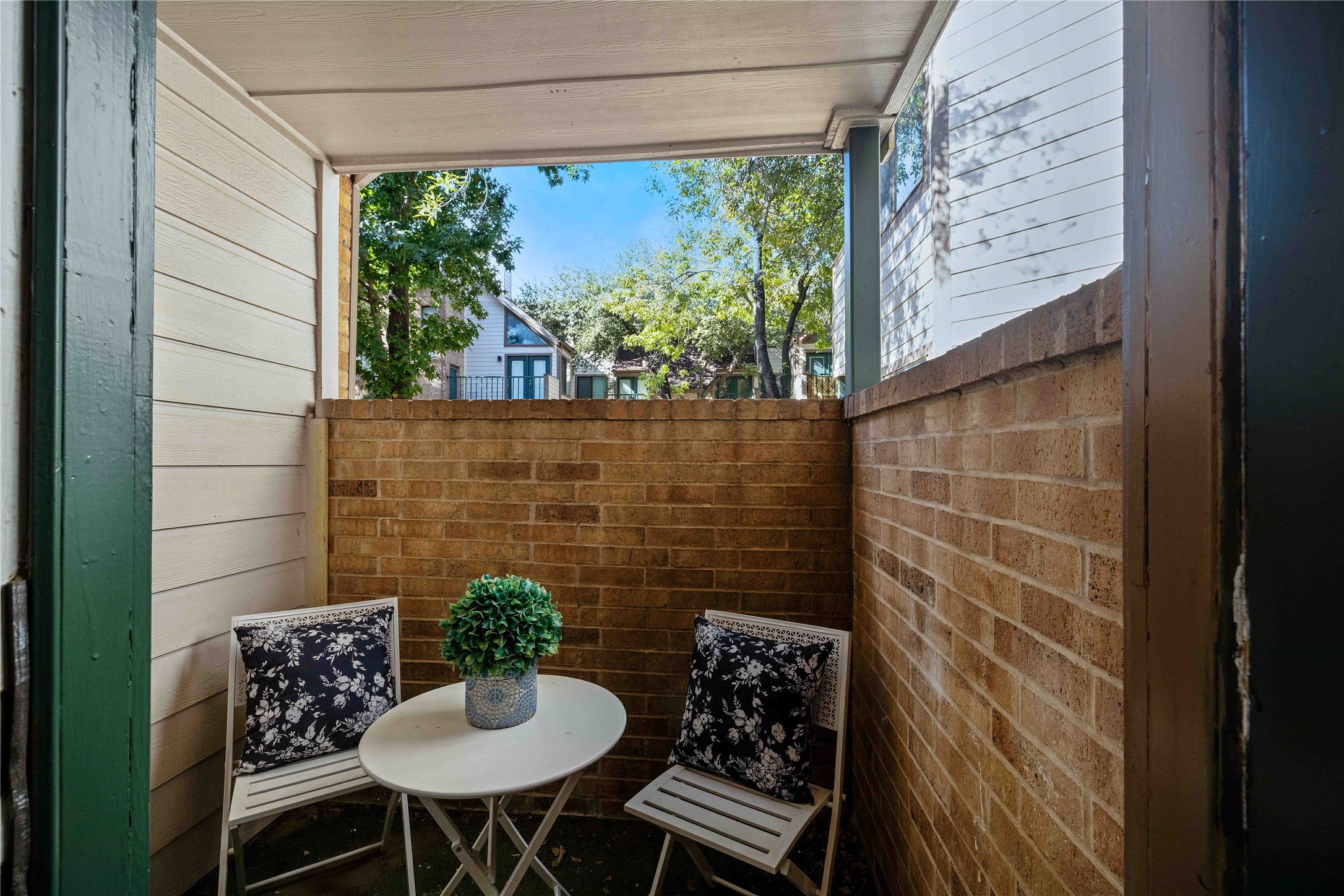 2310 Balsam Drive Arlington TX 76006