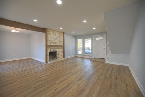 733 Intrepid Drive Garland TX 75043