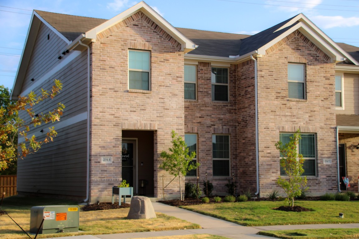 2313 Canongate Drive Denton TX 76207
