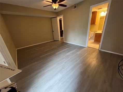 9811 Walnut Street Dallas TX 75243