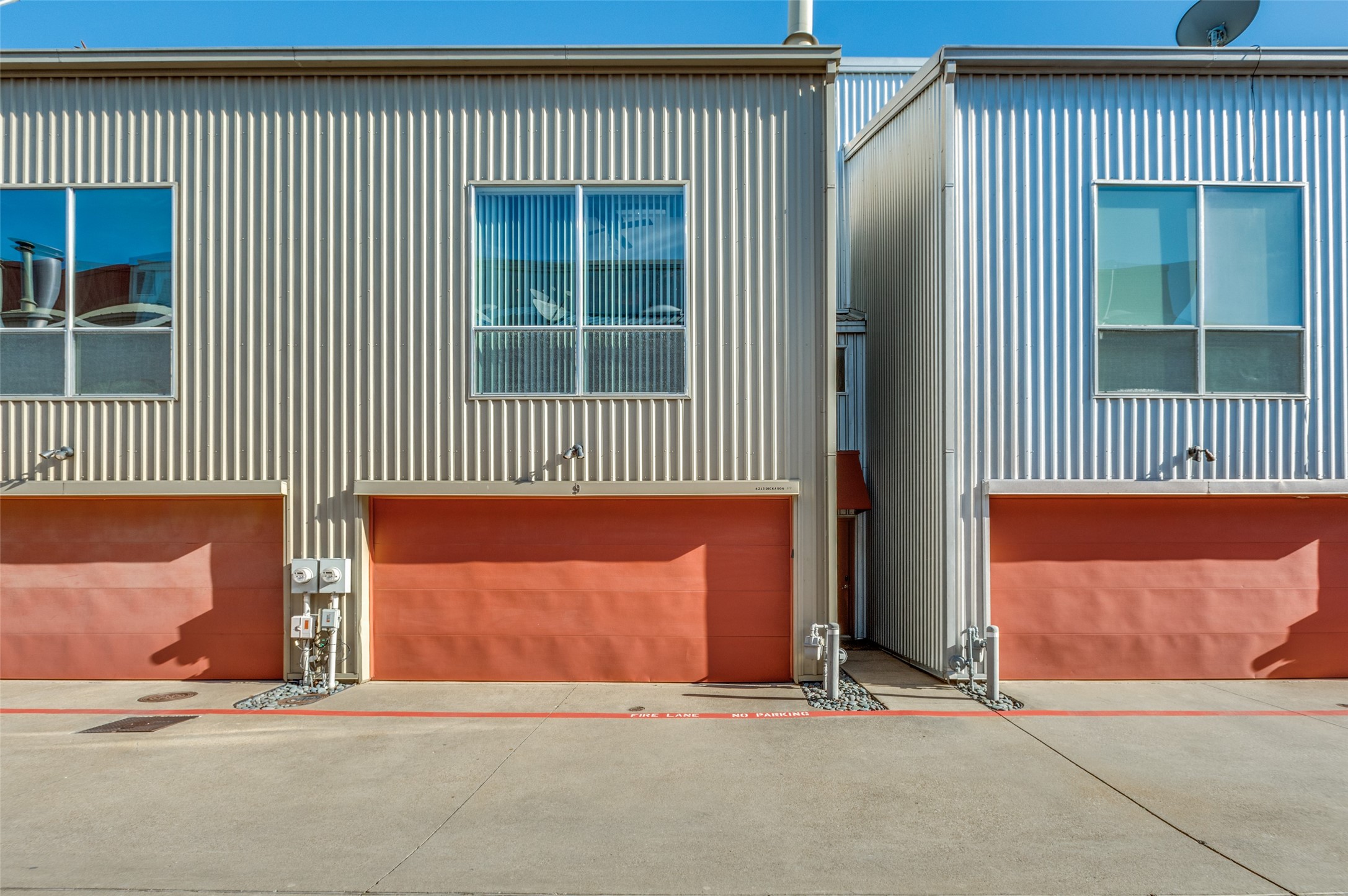 4213 Dickason Avenue Dallas TX 75219
